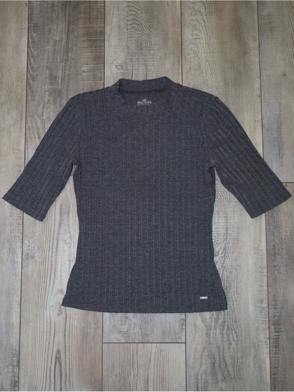 Hollister Women's Dark Charcoal Ribbed Short-Sleeve Top